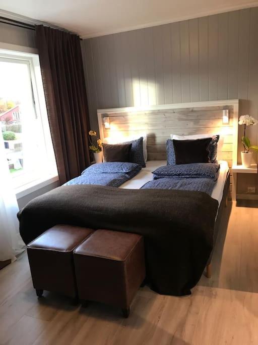 Topp Moderne Suite. Larvik Extérieur photo